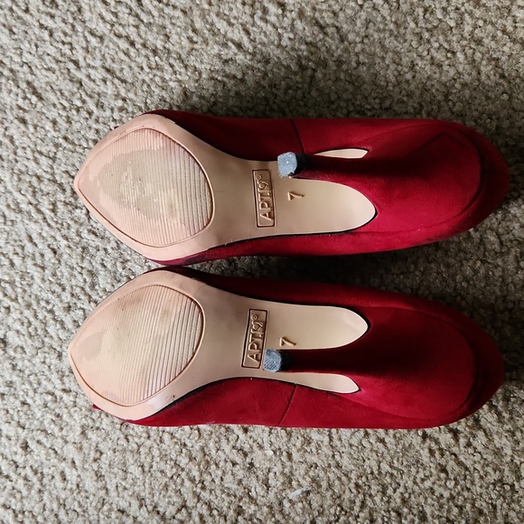 Red bow heels - Picture 5 of 7